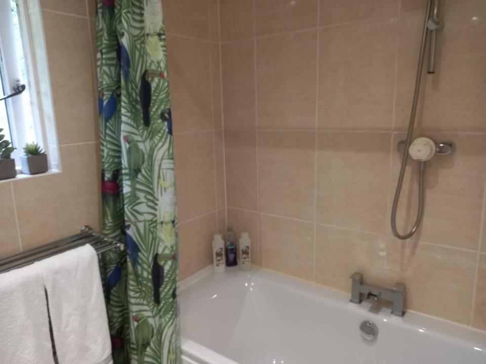 Taigh Na Uillt Hotel Cove  Bagian luar foto
