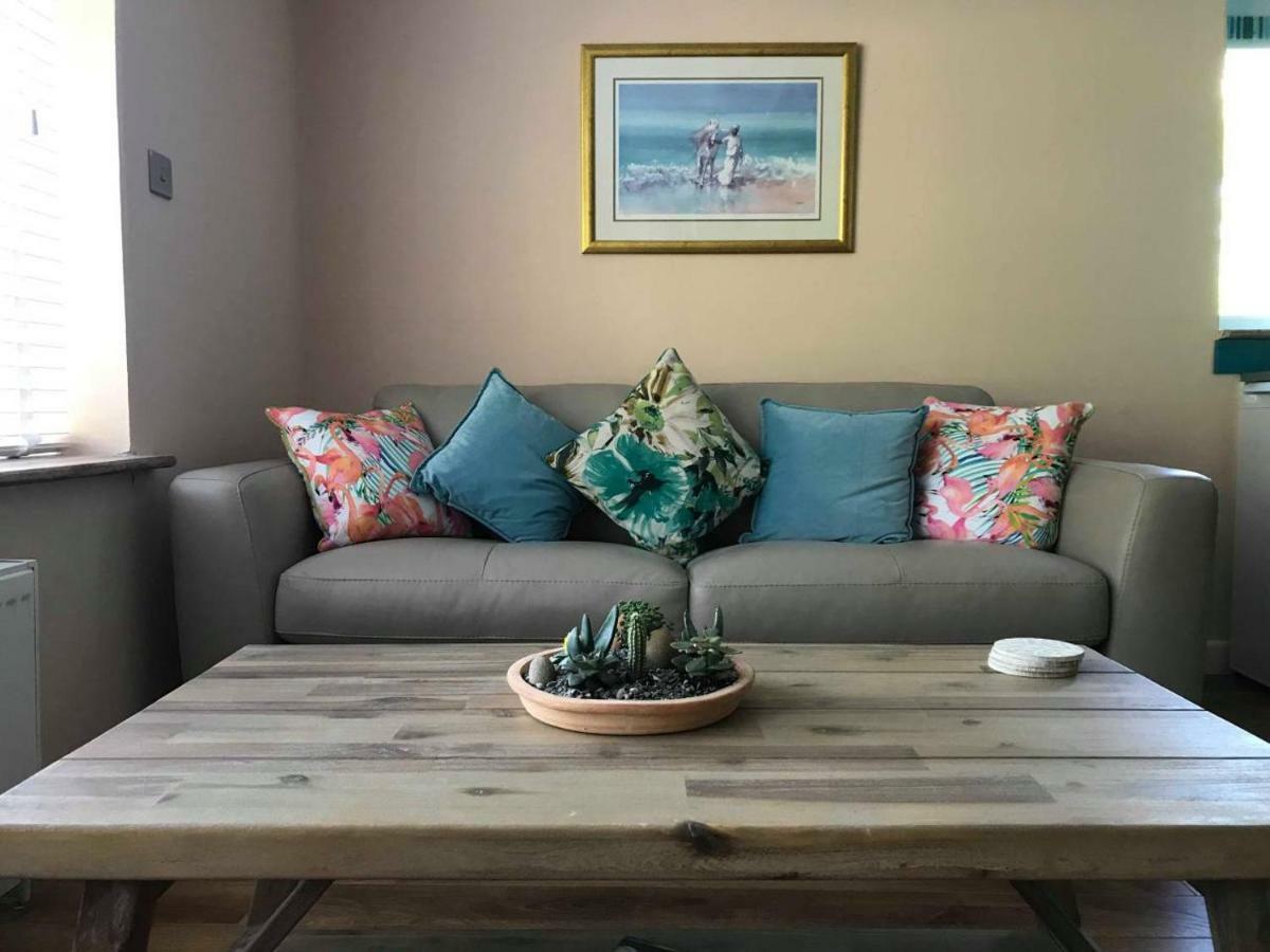 Taigh Na Uillt Hotel Cove  Bagian luar foto